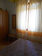 Ferienwohnung in der Villa Dolores, direkt am Strand von Salina Sicca - Cala Liberotto an der Ostküste von Sardinien