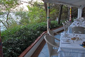 Hotel und Villaggio Cala D'Arconte