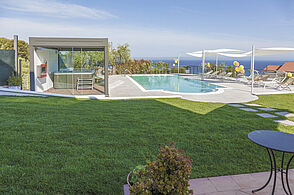 Ferienvilla mit Pool an der Blumenriviera in Ligurien